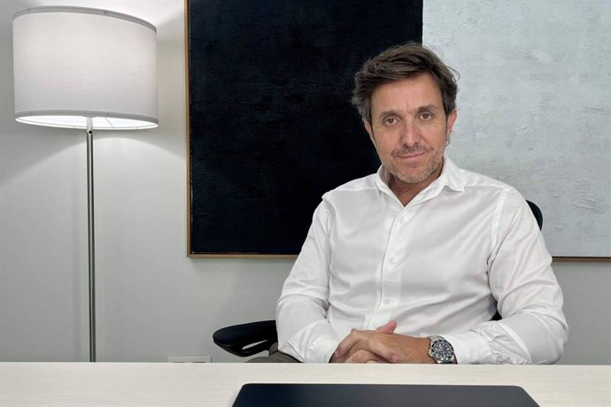 ALEX FOSSAS CONSULTOR