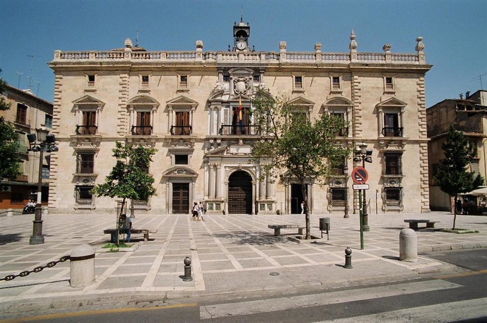 Archivo - Sede del TSJA en Granada.