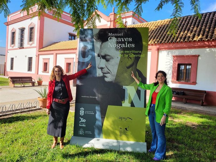 Acto de presentación del nuevo volumen de la colección Cuadernos Literarios Didácticos de La Rinconada, dedicado a Manuel Chaves Nogales.