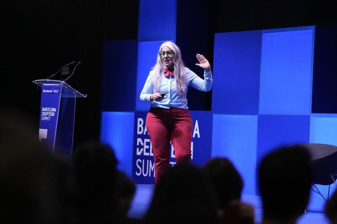 Khayat en la ponencia Health(Care) en el marco del Barcelona Deep Tech Summit 2025 en Fira de Barcelona