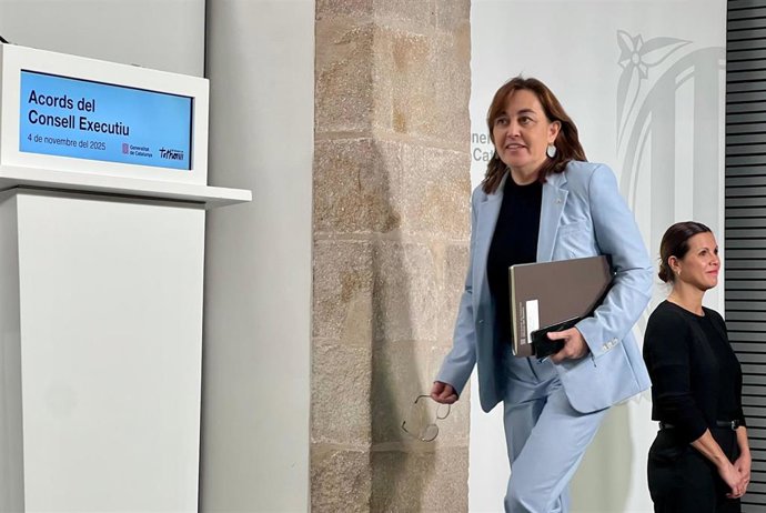 La consellera de Territorio, Vivienda y Transición Ecológica y portavoz de la Generalitat, Sílvia Paneque, en una rueda de prensa tras el Consell Executiu