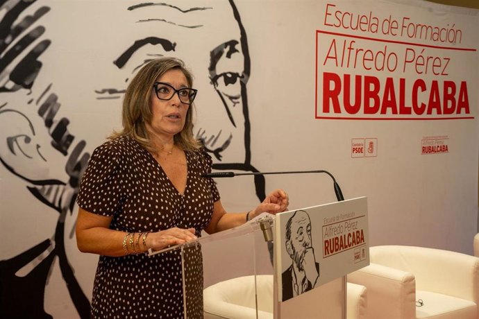 La secretaria de Empleo de la Comisión Ejecutiva Autonómica del PSOE de Cantabria, Luz García