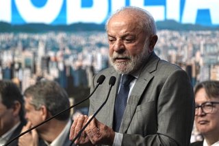 October 10, 2025, Sao Paulo, Sao Paulo, Brazil: Brazilian President LUIZ INACIO LULA DA SILVA participates in the signing ceremony of the new real estate credit model in Sao Paulo, Brazil, on Oct 10, 2025.