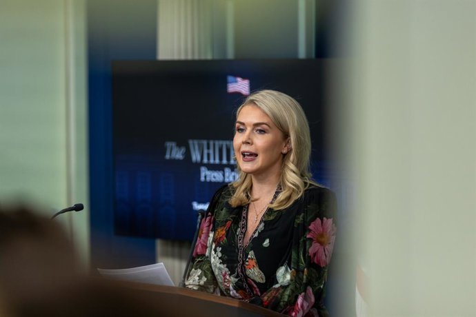 WASHINGTON, Nov. 4, 2025  -- White House Press Secretary Karoline Leavitt speaks during a press briefing at the White House in Washington, D.C., the United States, Nov. 4, 2025.