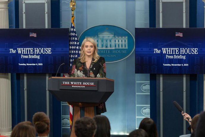WASHINGTON, Nov. 4, 2025  -- White House Press Secretary Karoline Leavitt speaks during a press briefing at the White House in Washington, D.C., the United States, Nov. 4, 2025.