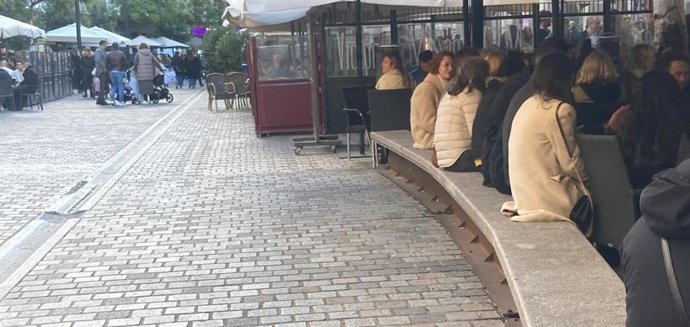 Demanda Casco Antiguo lamenta "la pleitesía de Conrado Escobar a los intereses hosteleros"