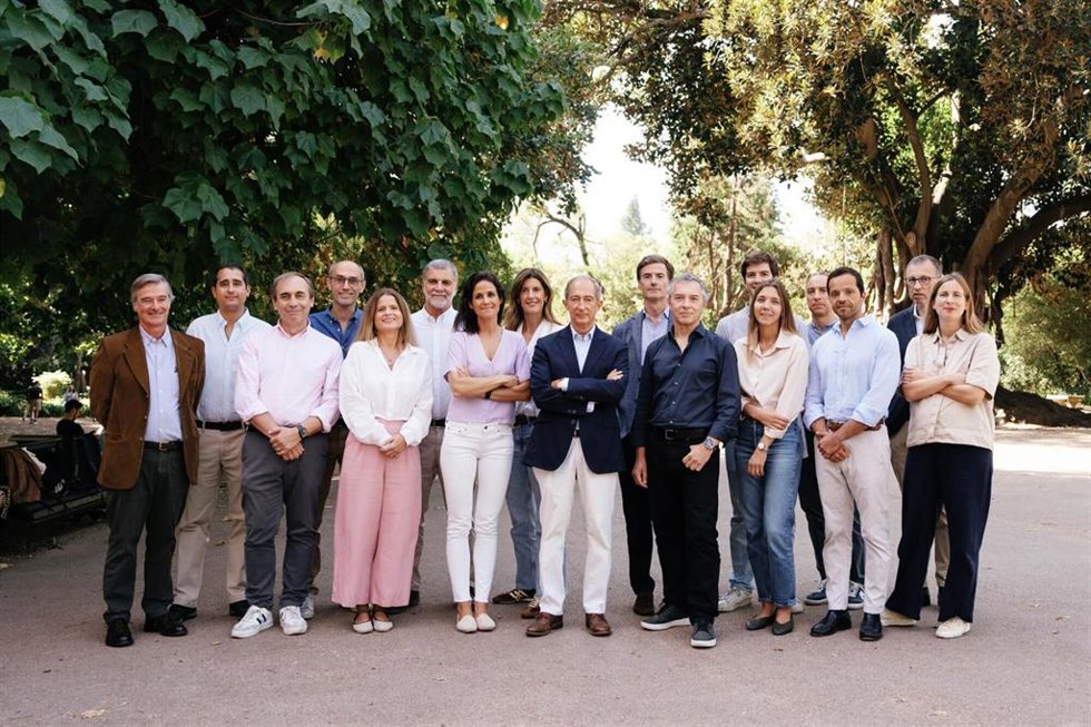 Equipo de Armilar.