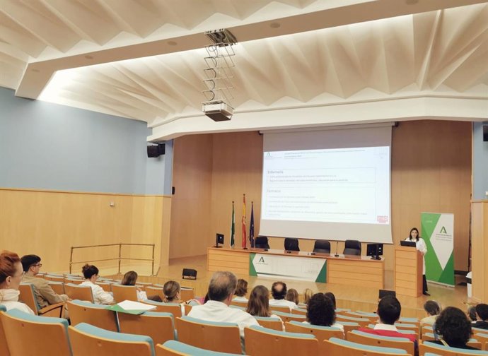 Presentación del Modelo de Atención Integral a Pacientes con Enfermedades Inflamatorias Inmunomediadas en Sevilla.