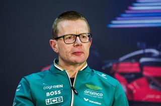 Archivo - 27 February 2025, Bahrain, Sakhir: Aston Martin Team Principal Andy Cowell attends a press conference on day two of the Formula One pre-season testing at the Bahrain International Circuit. Photo: David Davies/PA Wire/dpa