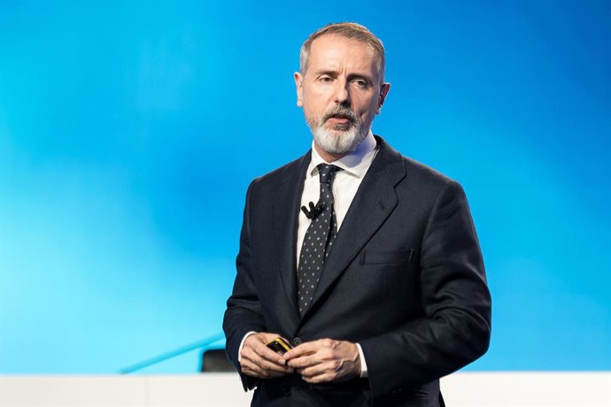 El presidente de Telefónica, Marc Murtra, presenta el nuevo plan estratégico de Telefónica, a 4 de noviembre de 2025, en Madrid (España). Telefónica reducirá a la mitad el dividendo que abonará con cargo a los resultados de 2026, hasta 0,15 euros por títu