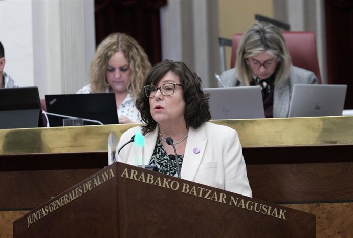 Archivo - La diputada de Hacienda de Álava, Itziar Gonzalo