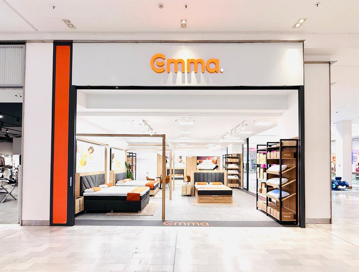 El centro comercial Los Arcos, en Sevilla, amplía su oferta con la apertura de Emma Colchones, Maison de Roses y Amaloa