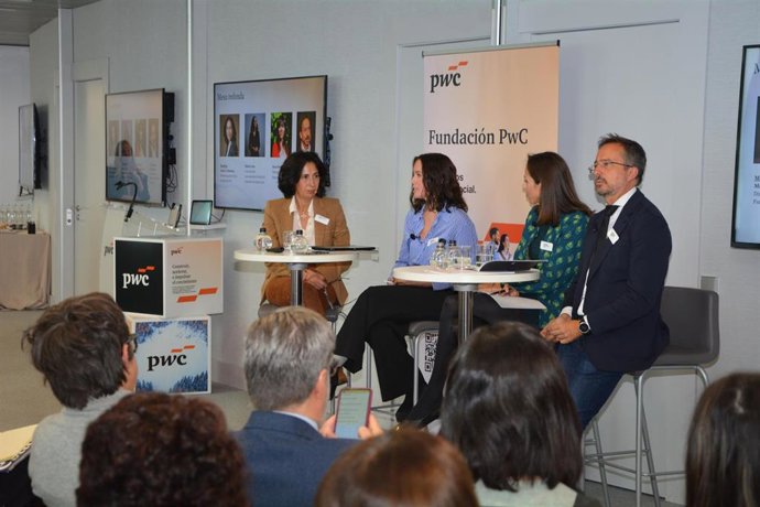 Presentación del informe 'Jóvenes y ONG: Los retos de la colaboración entre las ONG y la juventud'.