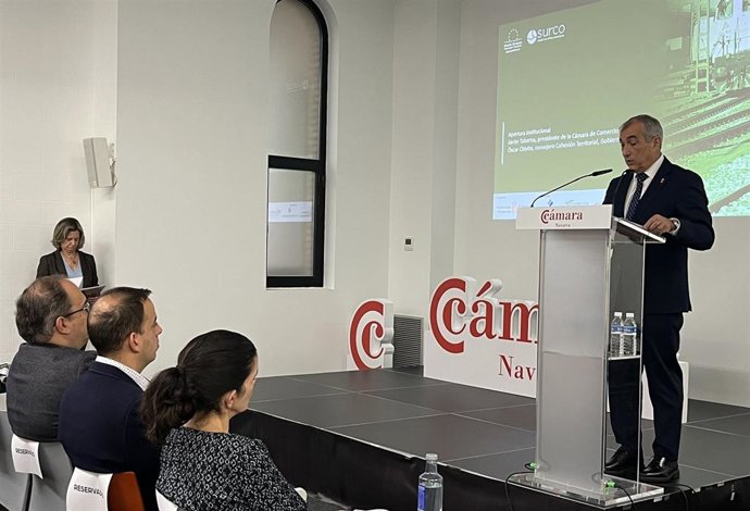 El consejero de Cohesión Territorial, Óscar Chivite, durante su intervención en la jornada.