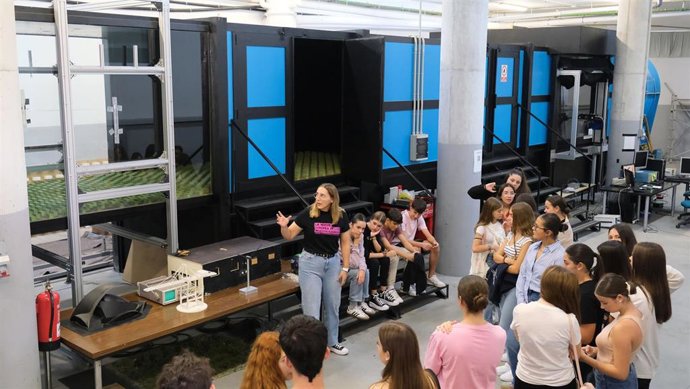 Archivo - El túnel de viento del Instituto Interuniversitario de la Investigación del Sistema Tierra en Andalucía (Iista-UGR).