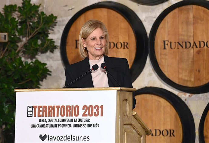 La alcaldesa de Jerez de la Frontera (Cádiz), María José García-Pelayo, en el foro 'Territorio 2031, Jerez Capital Europea de la Cultura, una candidatura de Provincia, juntos somos más', organizado por La Voz del Sur.