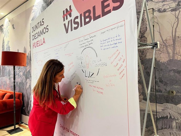 La consejera cántabra de Inclusión Social aboga por visibilizar y denunciar la violencia de género que sufren las mujeres con discapacidad