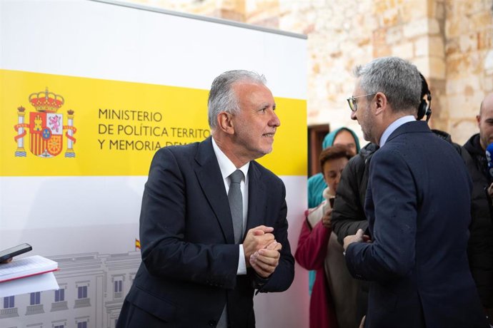 El ministro de Política Territorial y Memoria Democrática, Ángel Víctor Torres, preside la reunión de la Comisión Interministerial de Coordinación de la Administración Periférica del Estado (CICAPE), en Zamora.