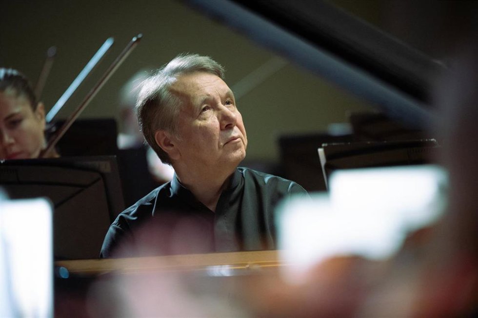 Mikhail Pletnev.