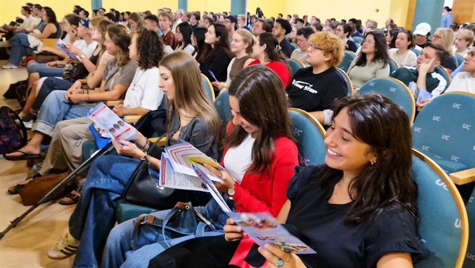 Archivo - La UC abre la convocatoria de programas internacionales de intercambio para el curso 2026-2027
