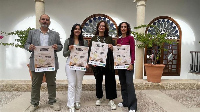 Presentación de los premios Tiza de Oro y Mochila de Plata 2025.