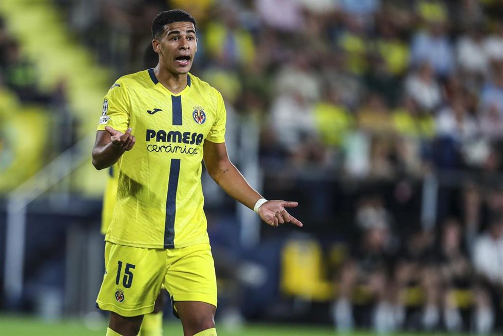 Santiago Mouriño, Villarreal CF - Manchester City