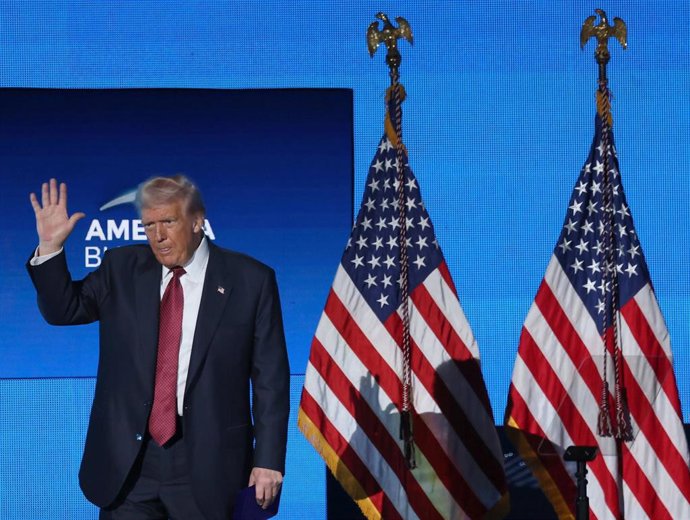 El presidente de Estados Unidos, Donald Trump, en el Foro Empresarial de Estados Unidos en Miami