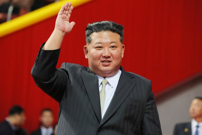 COREIA DO NORTE, PYONGYANG - 9 DE OUTUBRO DE 2025: O Secretário Geral do Partido dos Trabalhadores da Coreia/Presidente da Comissão de Assuntos Estatais, Kim Jong Un, participa de um evento noturno no Estádio Rungrado 1º de Maio em comemoração ao 80º aniv