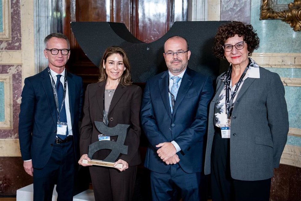 Benoit Felix, CEO de Grupo Cegos; M José Cánovas, directora corporativa de RRHH de Grupo Fuertes; Álvaro González, responsable de Procesos y Organización de Grupo Fuertes; y Esther Vives, responsable de Talento y Procesos de RRHH en Grupo Fuertes