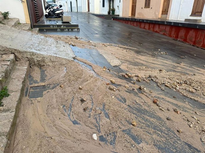 Barro en Ibiza tras las lluvias