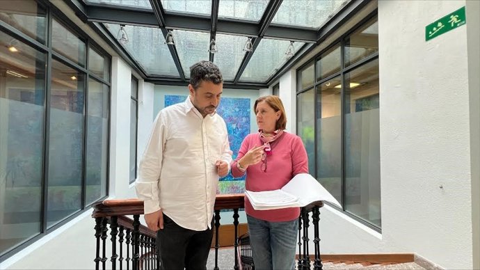 Javier Rodríguez, a la izquierda