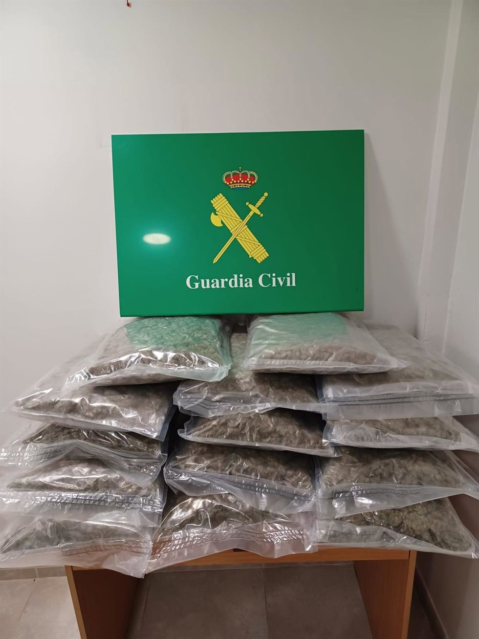 Marihuana intervenida en el remolque