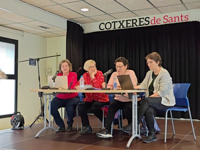 Las representantes de las entidades durante la rueda de prensa.