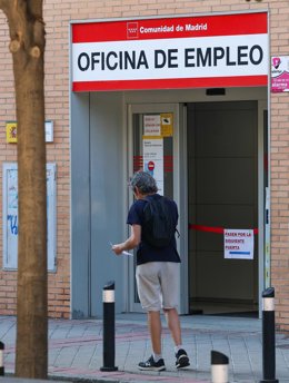 Archivo - Una oficina del SEPE, a 3 de septiembre de 2024, en Madrid (España). 