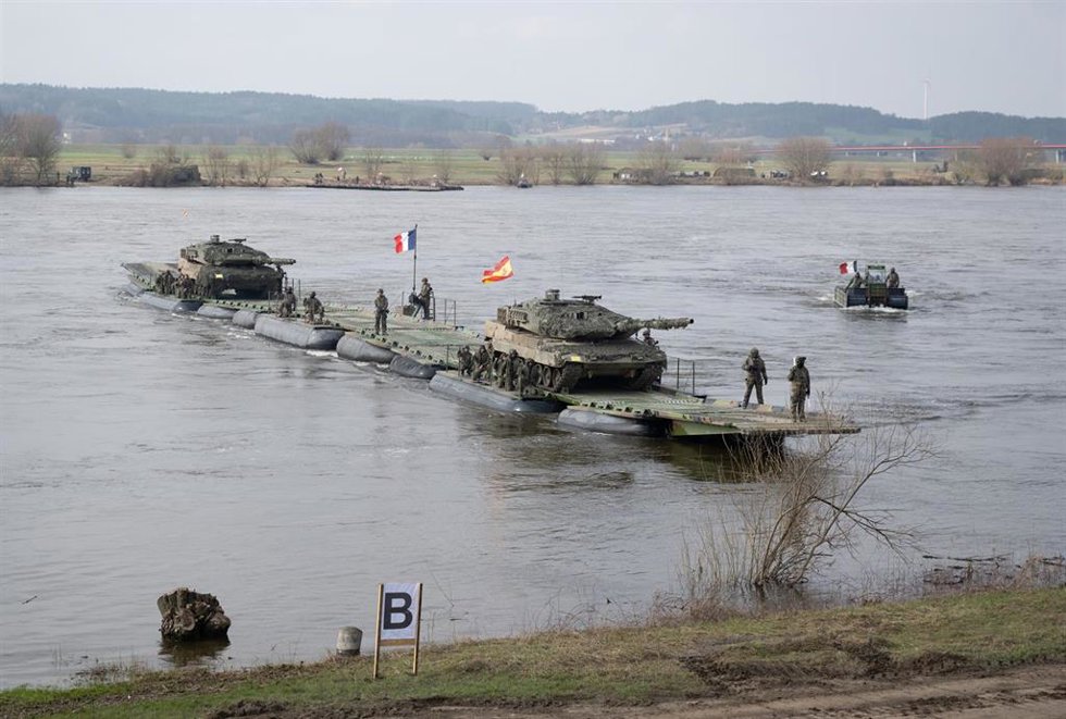 Archivo - Efectivos de España y Francia en unos ejercicios militares conjuntos de la OTAN en Polonia. 