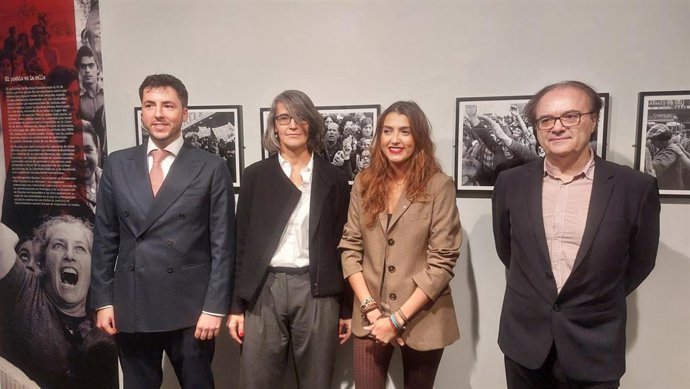 El subdirector general de Relaciones Internacionales y Unión Europea del Ministerio de Cultura, Rafael Ivorra; la comisionada para los 50 años de España en Libertad, Carmina Gustrán; la diputada provincial Nerea Marín; y el comisario, Rafael Tranche.