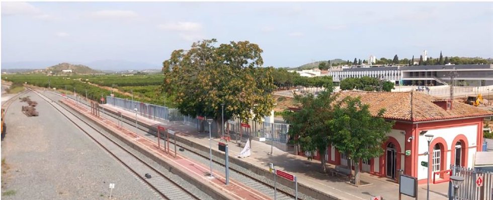 Transportes reabre la línea C-3 de Cercanías en otros 10 km desde Valncia hasta la estación Ricardo Tormo de Cheste