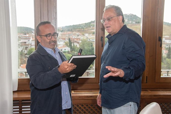 El presidente de la Diputación de Cáceres, Miguel Ángel Morales, ha recibido esta semana al presidente y director de Innovación del Centro para la Participación y el Desarrollo Humano Sostenible (CEPAD), Rubens Barbery
