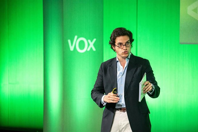 Archivo - El diputado de Vox José María Figaredo.