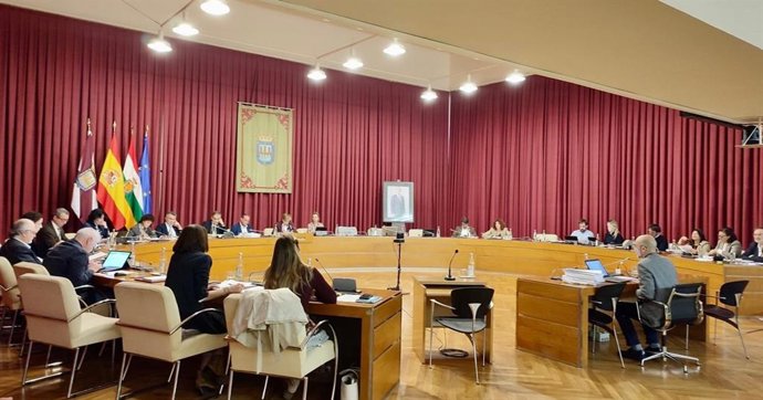 Pleno del Ayuntamiento de Logroño de noviembre de 2025