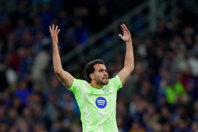 Archivo - 06 May 2025, Italy, Milan: Barcelona's Eric Garcia celebrates scoring his side's first goal during the UEFA Champions League semi final second leg soccer match between Inter Milan and Barcelona at San Siro Stadium. Photo: -/LaPresse via ZUMA Pre