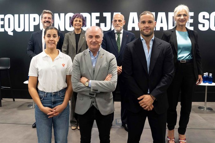 Carolina Marín en el acto de la campaña de LaLiga contra el acoso escolar