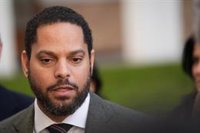 Vox acusa al PSOE de "financiarse ilegalmente" tras abrir la Audiencia Nacional una investigación de los pagos a Ábalos