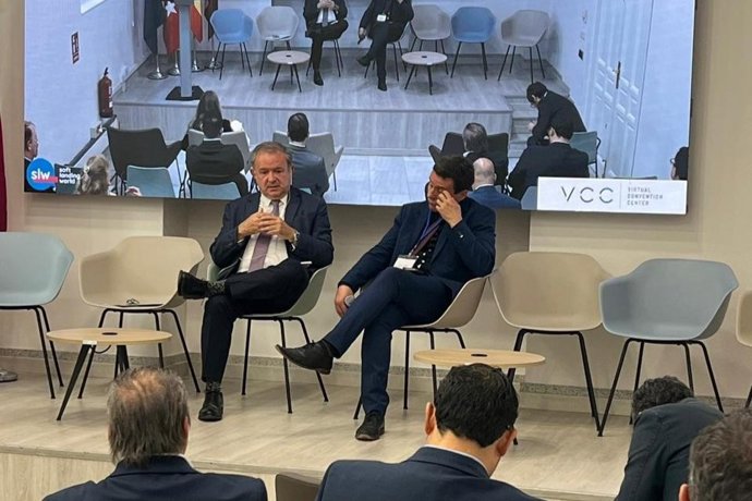 Narciso Casado y Mariano Maltese durante su diálogo en el 5º aniversario de Soft Landing World