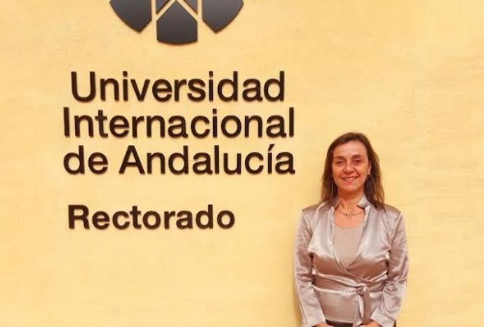 La profesora Lucía Sell, nueva directora de Secretariado de Estudiantes de la UNIA.