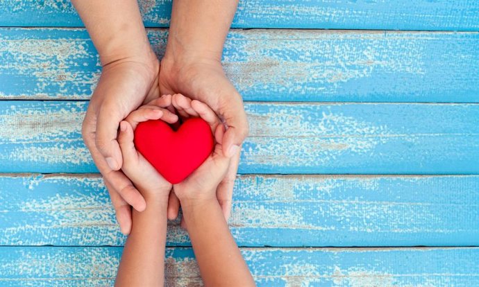 Archivo - Arquivo - Coração, amor, família, mãos, mãe e filho