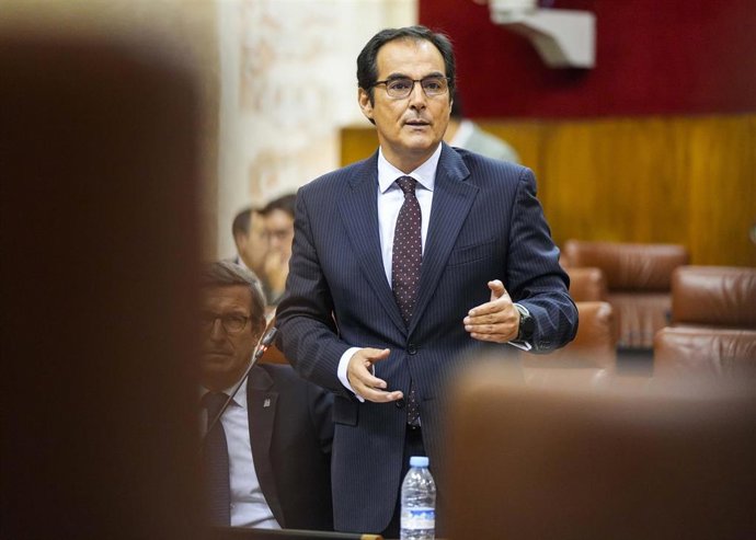 Archivo - El consejero de Justicia, José Antonio Nieto, en la sesión plenaria del 25 de septiembre de 2025.