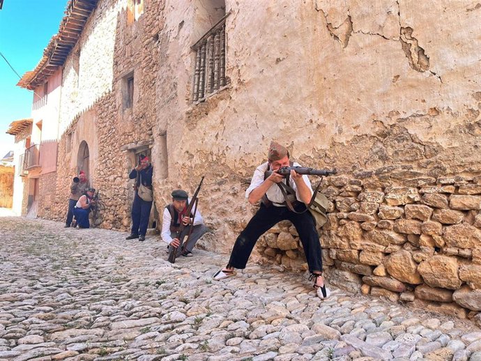 Recreación del rodaje de 'Tierra y libertad'.