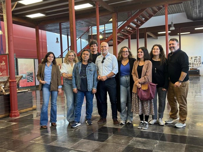 Algunos asistentes a la jornada sobre Economía Azul celebrada en Isla Cristina.