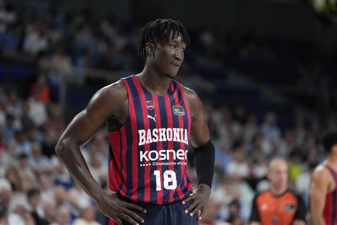 Archivo - Khalifa Diop, Baskonia